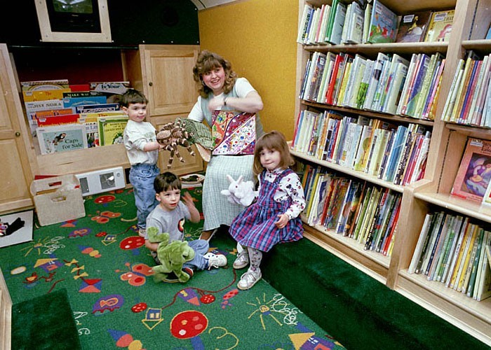 Bookmobile kids